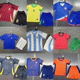Soccer suit for kids-2010  