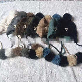Chanel warm and protective head and ear covering hat-5855  